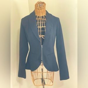 Converse Women’s black zip up blazer